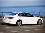 BMW 320i Sedan 2013 года (US)